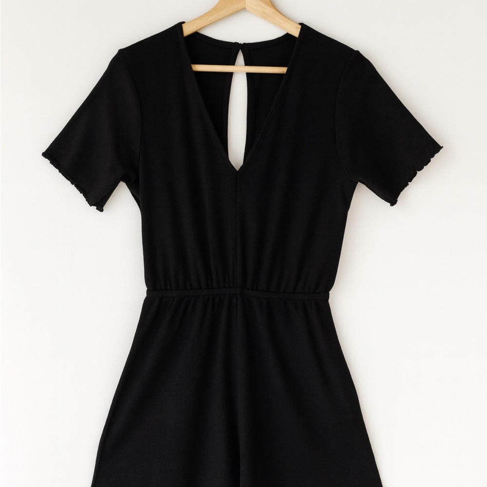 Lulus Black Short Sleeve Skort Dress